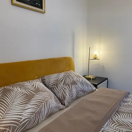 And Radivojevic Apartment *