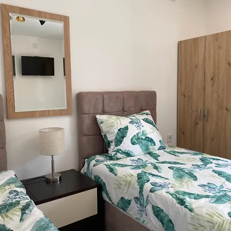 And Radivojevic Apartment