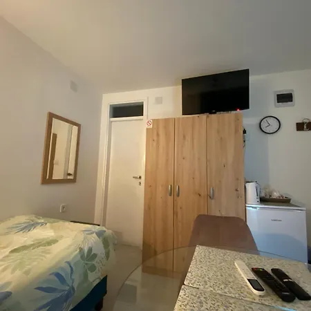 And Radivojevic Daire Ni